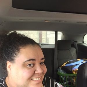 Meet your Posher, Tasha